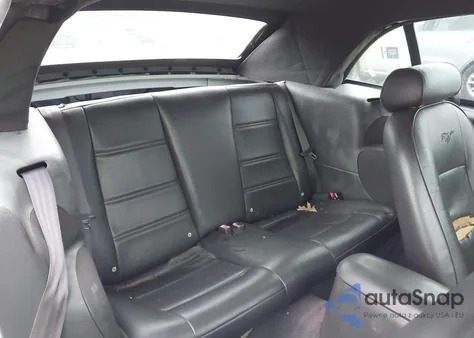 2004 Ford Mustang z USA, uszkodzony, nr VIN 1FAFP44694F208401